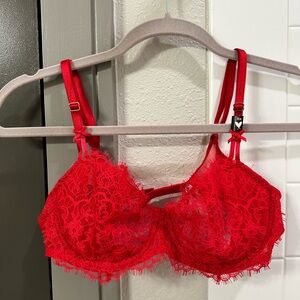 New Victoria Secret Lace Bra, Dream Angels, 36B, push up with no padding red